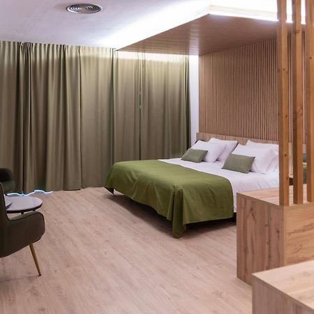 Hotel & Restaurante El Casino Villafranca Del Bierzo Eksteriør bilde