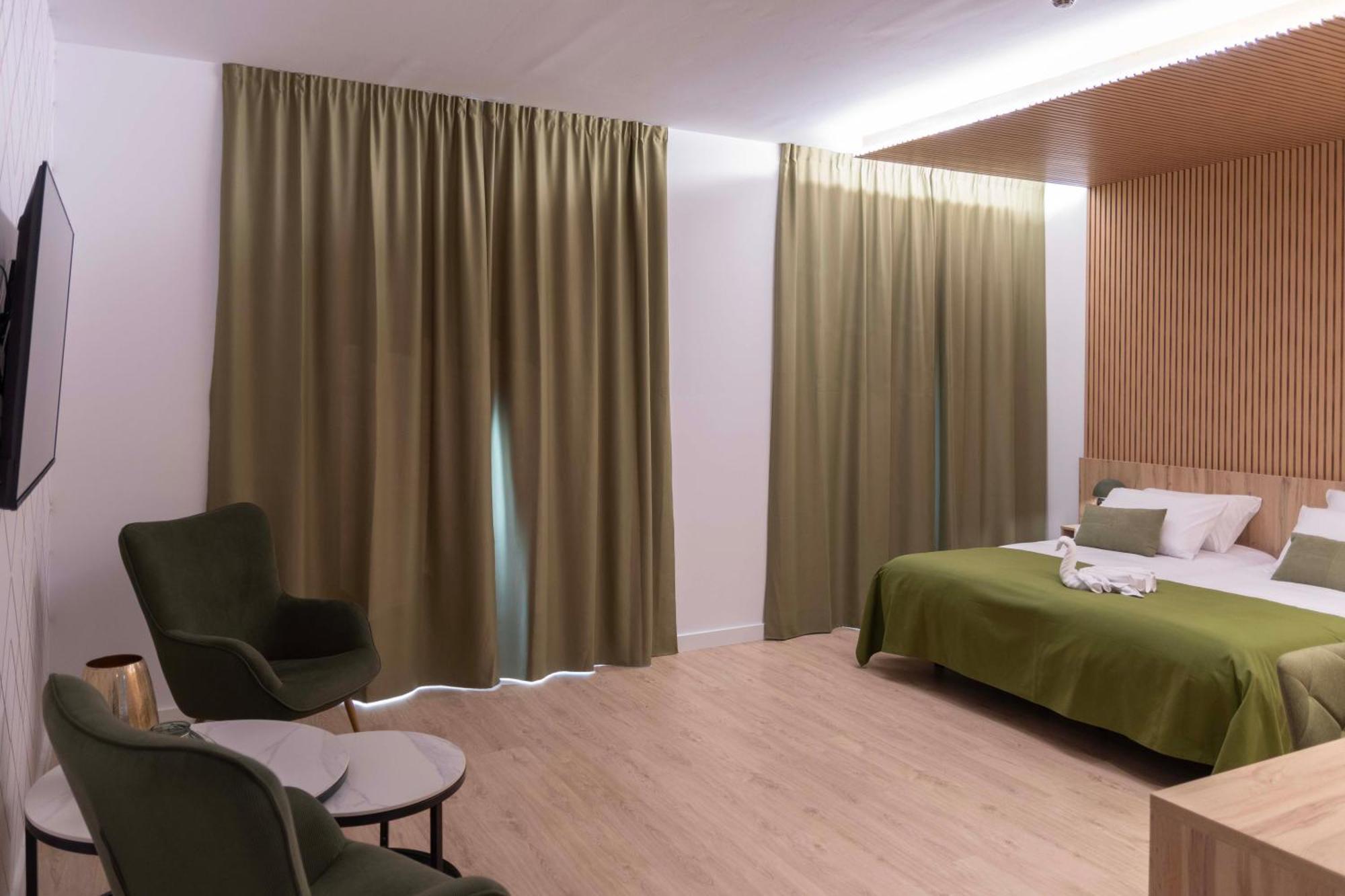 Hotel & Restaurante El Casino Villafranca Del Bierzo Eksteriør bilde