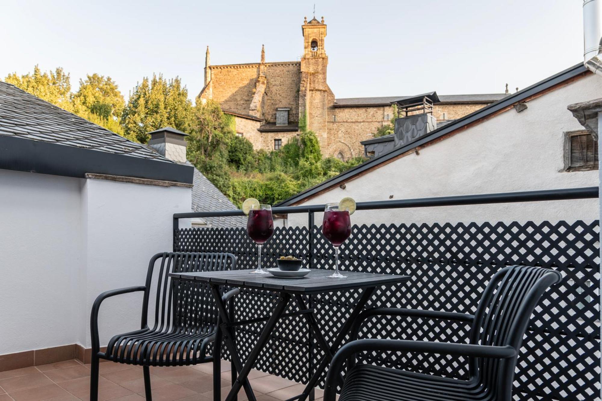 Hotel & Restaurante El Casino Villafranca Del Bierzo Eksteriør bilde