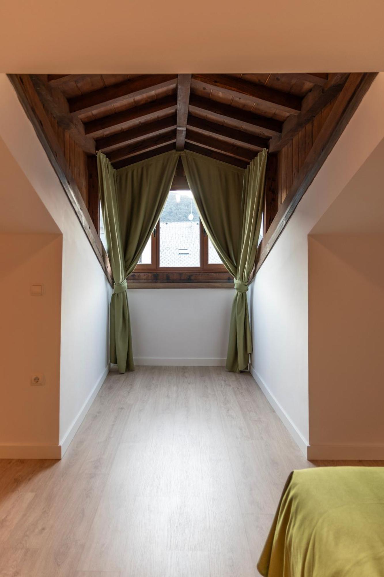 Hotel & Restaurante El Casino Villafranca Del Bierzo Eksteriør bilde