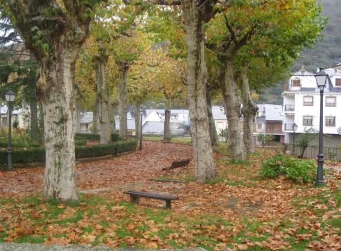Hotel & Restaurante El Casino Villafranca Del Bierzo Eksteriør bilde